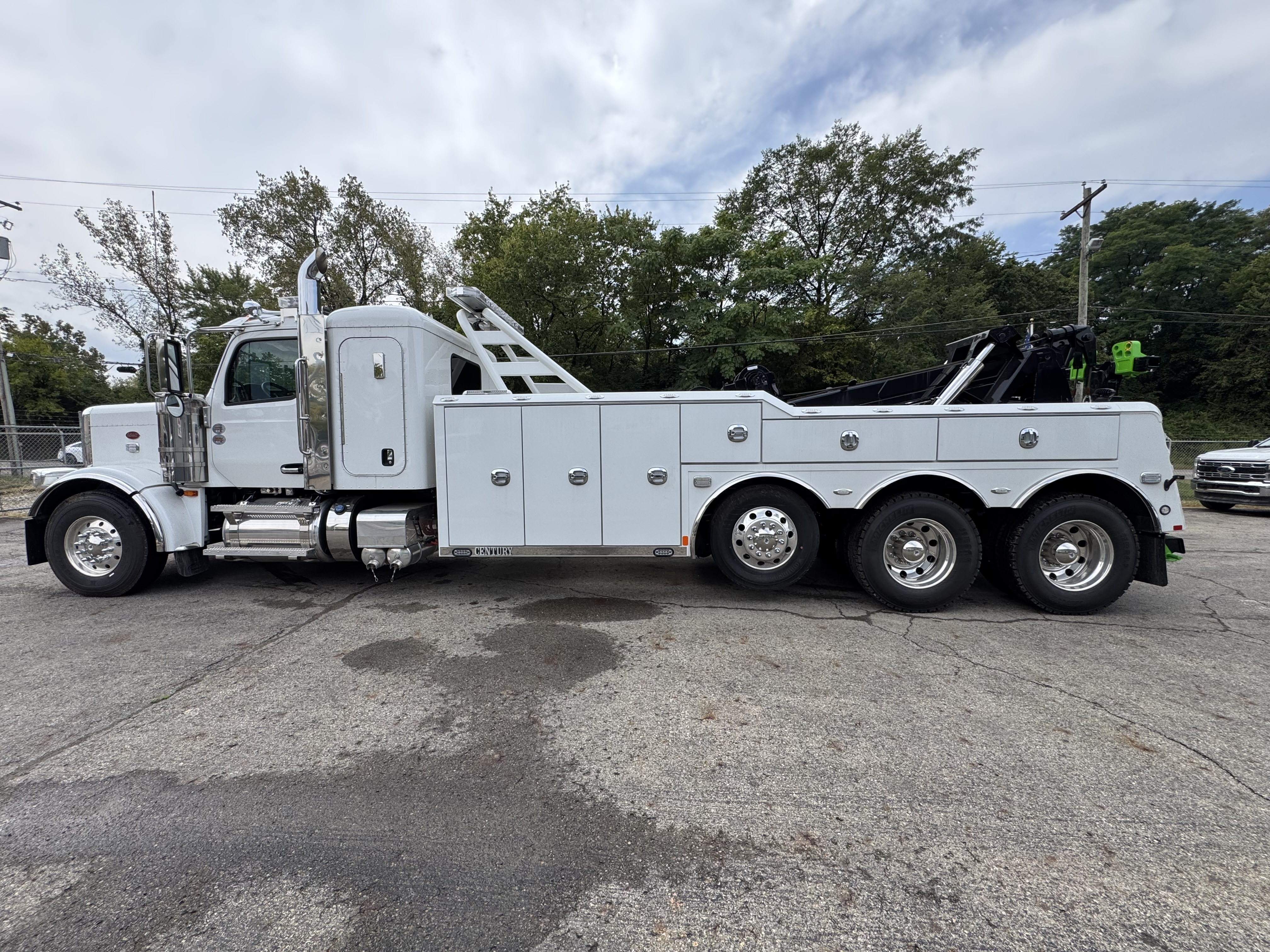Speedway Wrecker Sales